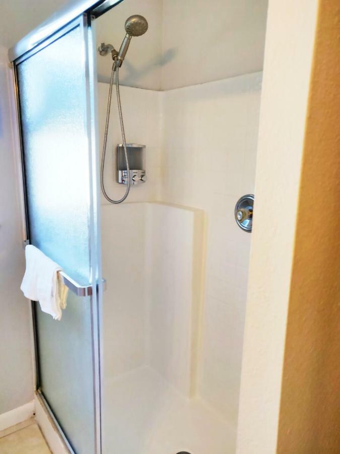 Manatee River Cottage In Historical Oldtown, Sleeps Up To 7 People Palmetto Buitenkant foto