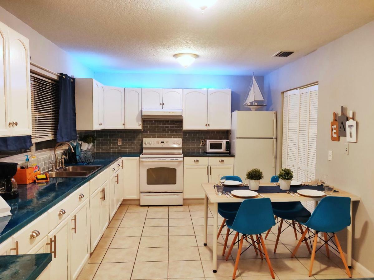 Manatee River Cottage In Historical Oldtown, Sleeps Up To 7 People Palmetto Buitenkant foto
